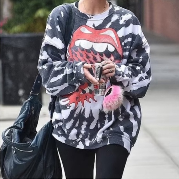 Madeworn Rolling Stones Voodoo Long Sleeve Distressed Tie Dye Sweatshirt EUC S - Picture 5 of 12